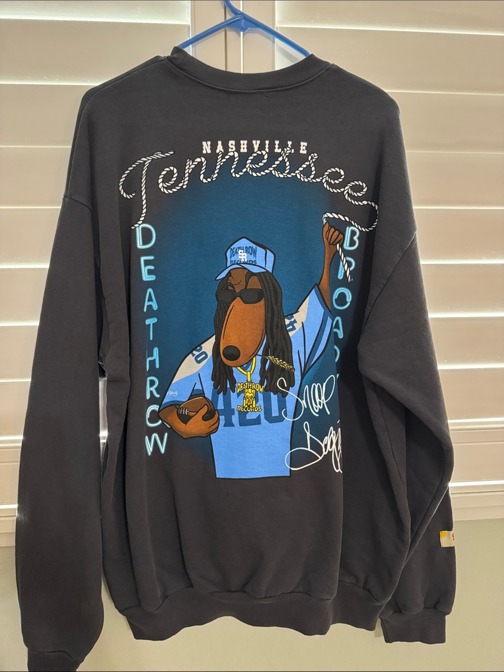 snoop dog crewneck